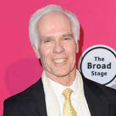 gil garcetti net worth